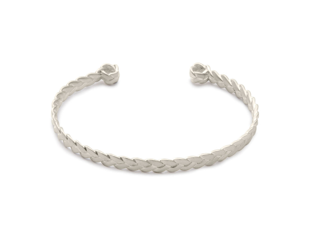 Sterling Silver Classic Plait Cuff in satin polish detail