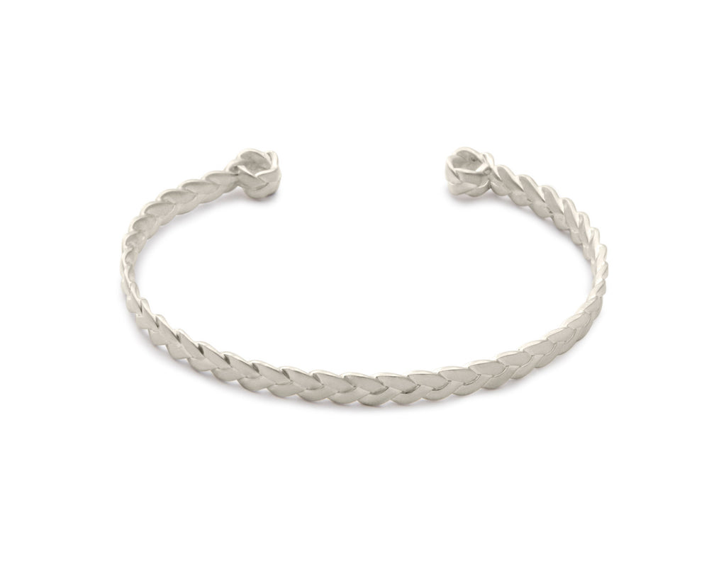 Sterling Silver Classic Plait Cuff in satin polish detail